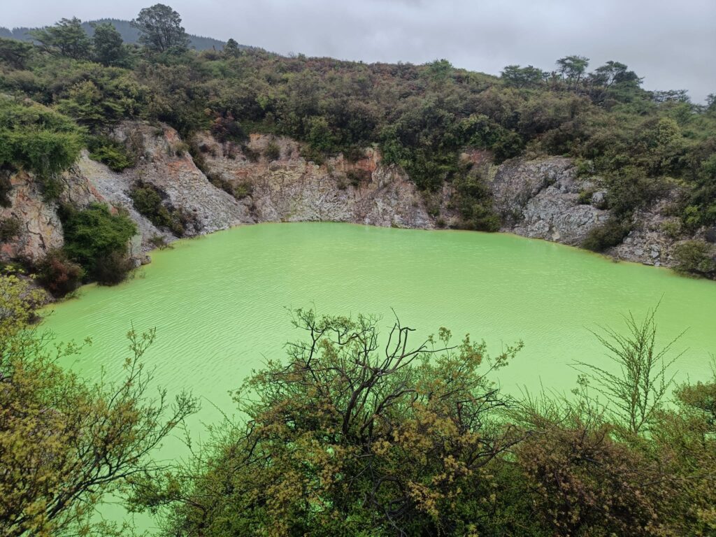 ROTORUA GEOTHERMAL PARKS